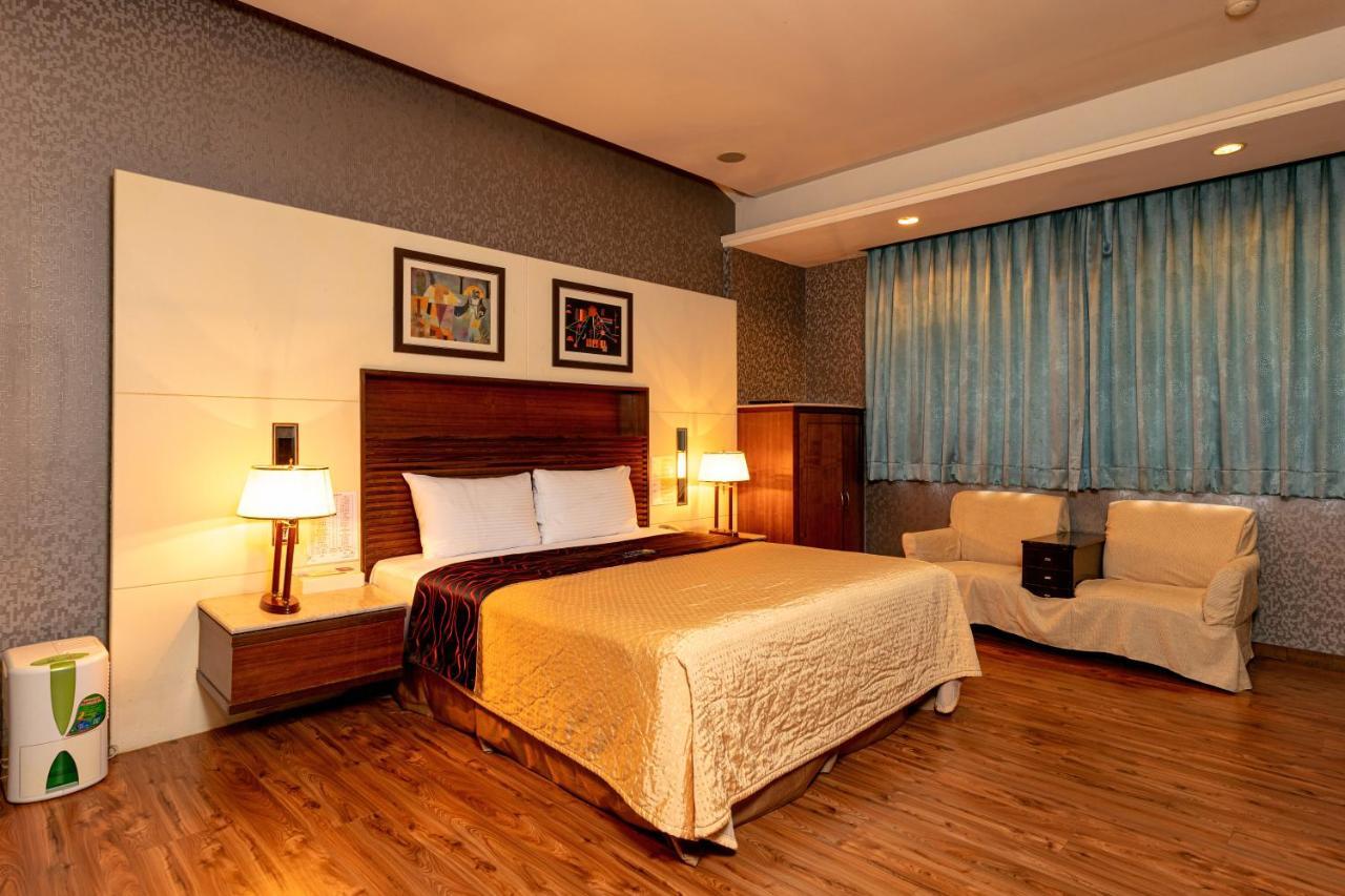New Scenery Motel จีหลง ภายนอก รูปภาพ